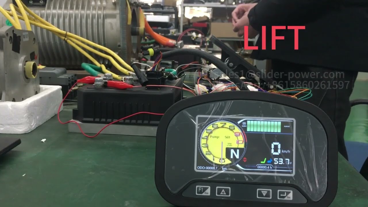 Electric forklift AC pump motor control demonstration 