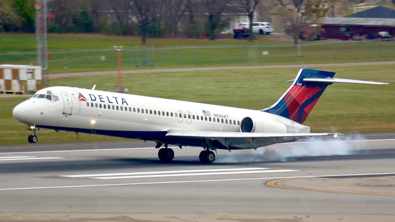 30+ MINUTES of Minneapolis Planespotting