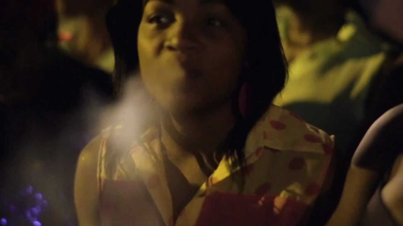 Snoop Lion ft. Mavado & Popcaan Lighters Up.mp4 YouTube