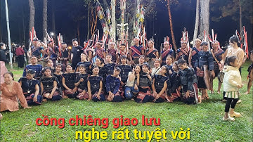 cồng chiêng chào đón khách nghệ nhân bahnar làng đak pơkao,xã tơtung,huyện kbang..