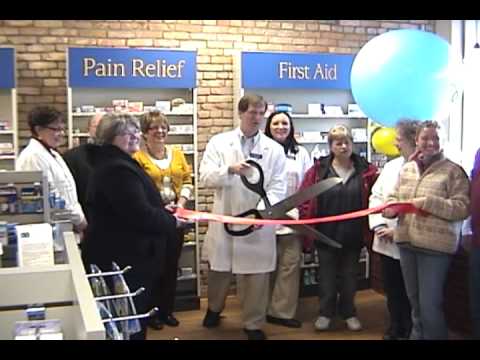 Grass Lake Community Pharmacy Ribbon Cutting