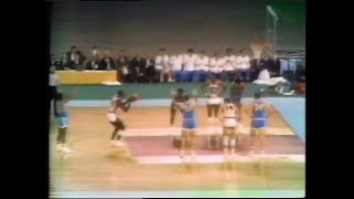1968 Quick Hoops Hit - UCLA vs Houston at the Astrodome (Final Moments)