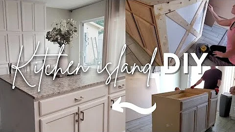 DIY Kitchen island | Affordable kitchen island DIY |  Maximizing our small kitchen.