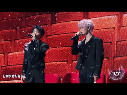 【TNT时代少年团 张真源】20250824 上海冠军演唱会DAY4 合作舞台with 马嘉祺 《好朋友的祝福》官方版 你懂什么是专业大主唱吗？强强联合循环到停不下来[Zhang Zhenyuan]