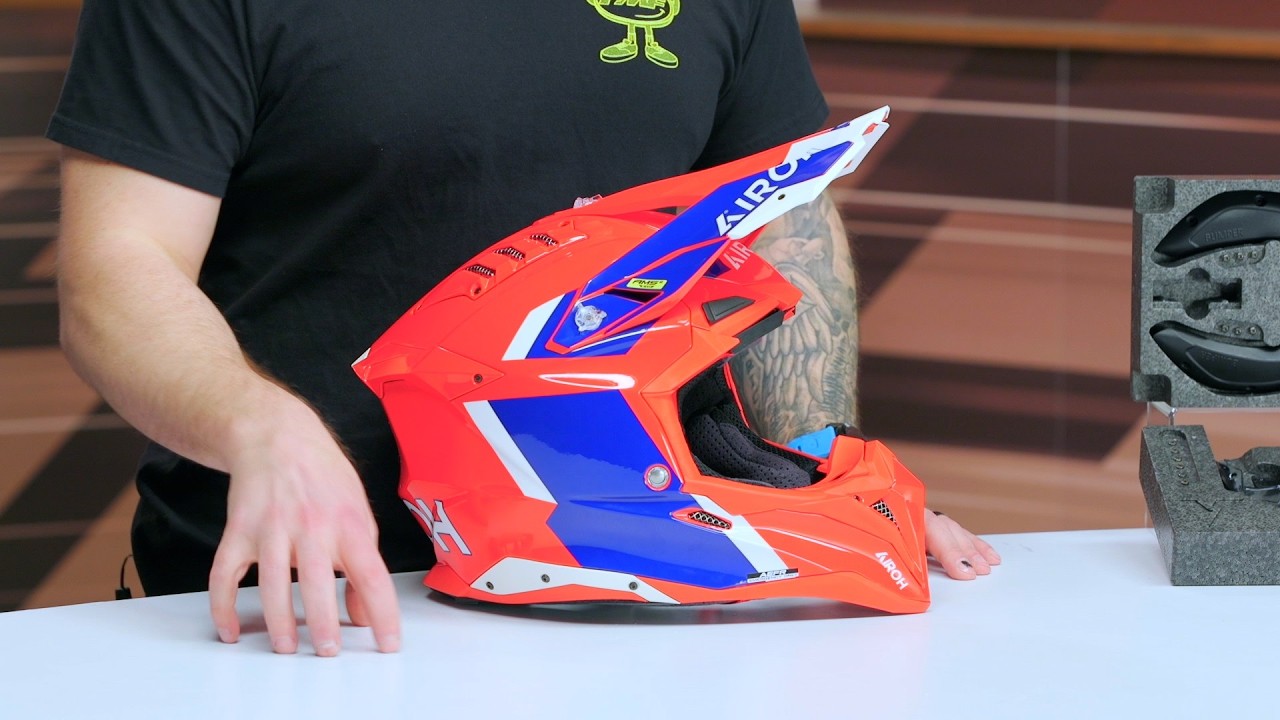 Airoh Aviator 3 Helmet | JPCycles.com