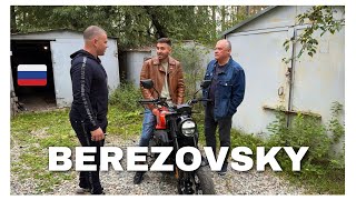 Cu Familia Suntem In Berezovsky, Oraselul Padure, Aici Traieste Fratele Elenei.