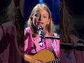 Martina ci mostra cos’è la magia con “L’Isola Che Non C’è” di Edoardo Bennato ✨ #TheVoiceKidsIt