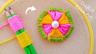 It's so Cute 💖🌟 Super Easy Woolen Flower Making Idea with Pencil - Hand Embroidery Amazing Flower