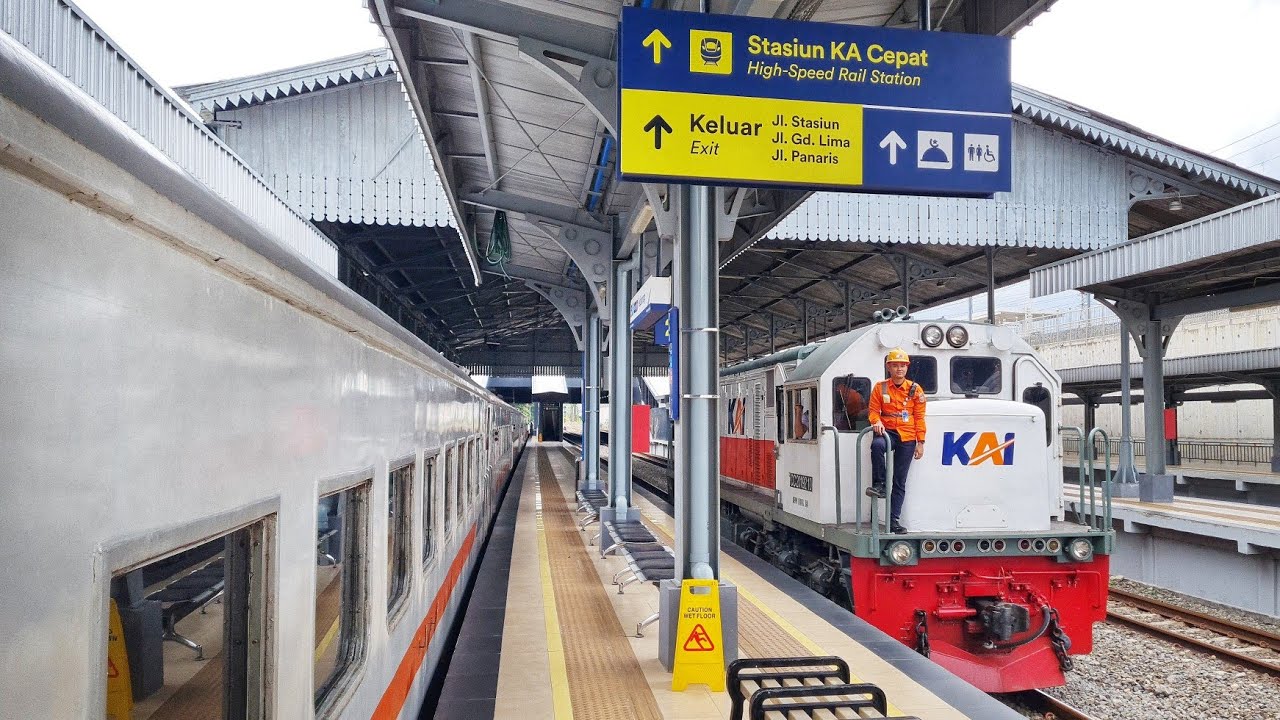 KEMBALI KE MASA JAYANYA, STASIUN BESAR INI MULAI MELAYANI KERETA JARAK JAUH HINGGA SURABAYA.