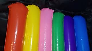 A Closer Look | 6 inflatable lightsabers screenshot 3