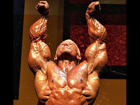 posing for instagram V for Victory