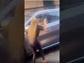 Gozando com dinheiro Publico:Esposa flagra secretário saindo de motel com carro da prefeitura.