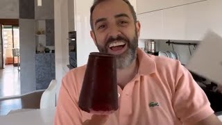 Faccio Gelato In Casa Nel Bicchiere. Veloce E Con Pochi Ingredienti