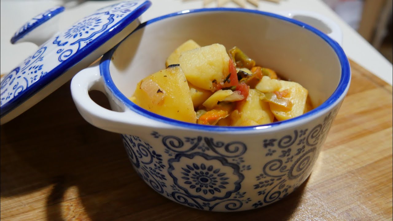 ПОСТНА КАРТОФЕНА ЯХНИЯ