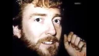 I'm Gonna Hurt Her On The Radio - Keith Whitley