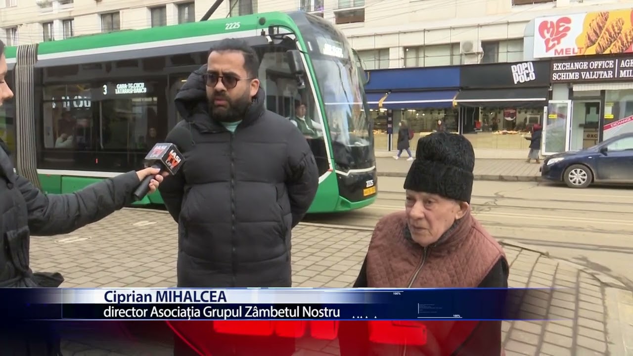 BĂTRÂNUL DIN BIVOLARI PRIMEȘTE AJUTOR