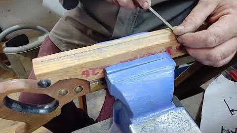 How to Easily Sharpen a Backsaw - EASY 14 TPI tenon saw filing