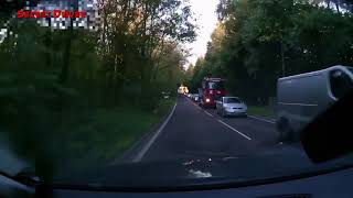 Avoiding a head on collision (Seven Mile Lane)