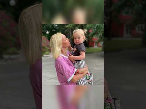 РОВЕСНИК МУЖА! Лера Кудрявцева показала 33 летнего сына Жана... #shorts #shortsvideo #panda25