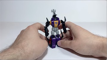 Transformers Combiner Wars BOMBSHELL Review