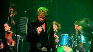 Download Lagu Bouke - Hurt MP3