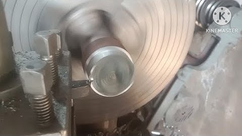 Turning operation in lathe machine #lathemachine #engineering #machineshop #latheoperator