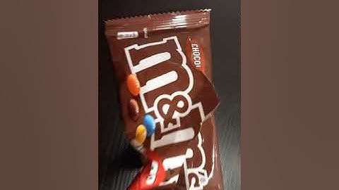 Dissolving M&Ms in water