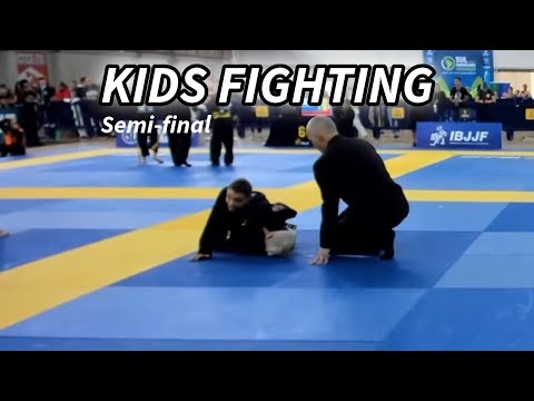 KIDS FIGTHING ! SEMI-FINAL | IBJJF #fight #fighting #fightingkids #train #submission #gold