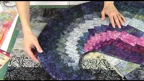 Spicy Spiral Table Runner with 9 Degree Wedge Ruler