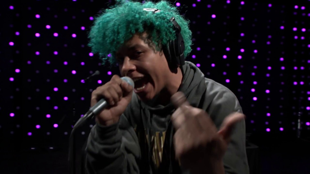 Kung Foo Grip - Sposed Ta B (Live on KEXP) in studio nails
