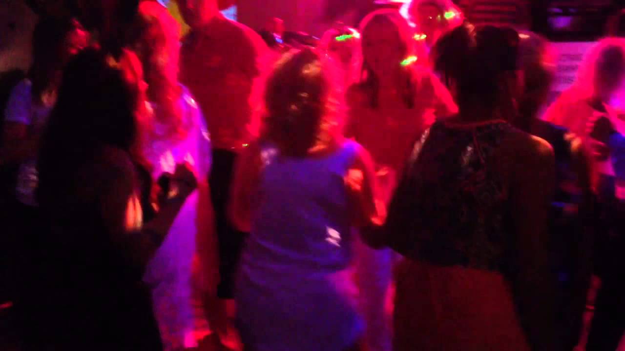 80's Night at St Ives Club - YouTube