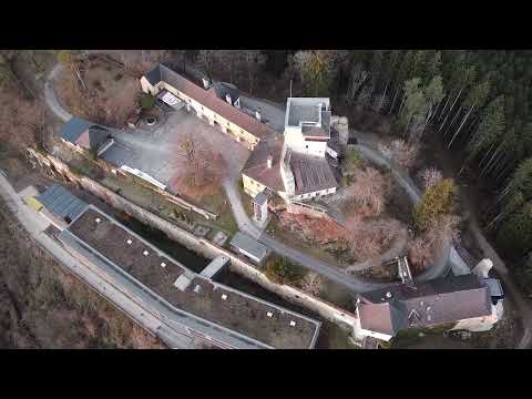 AUSTRIAN LANDSCAPE DRONE | CASTLE | Burg Bad Kreuzen