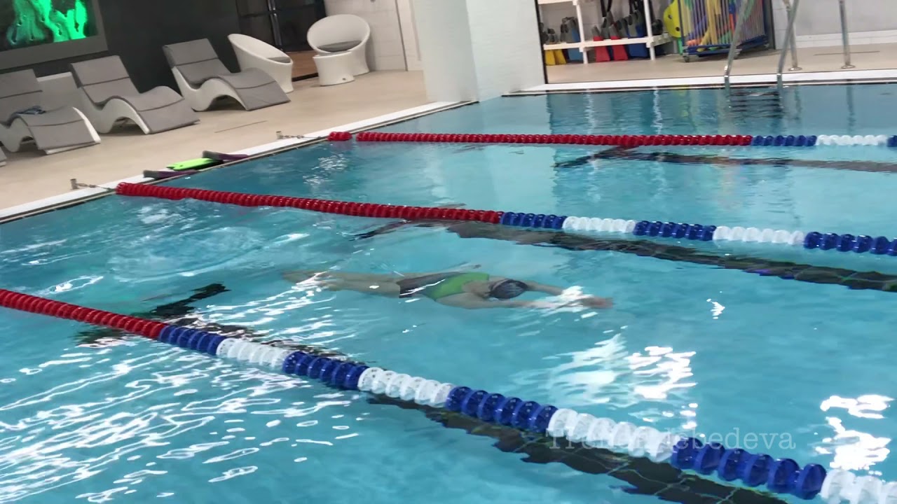 Брасс на спине - YouTube