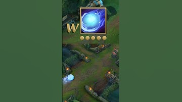 BIGGEST SNOWBALL EVER! Doom Bot Nunu & Willump