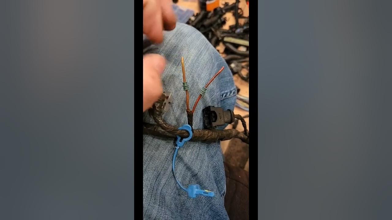 LS flex fuel injector connector swap, EV1 to EV6 YouTube