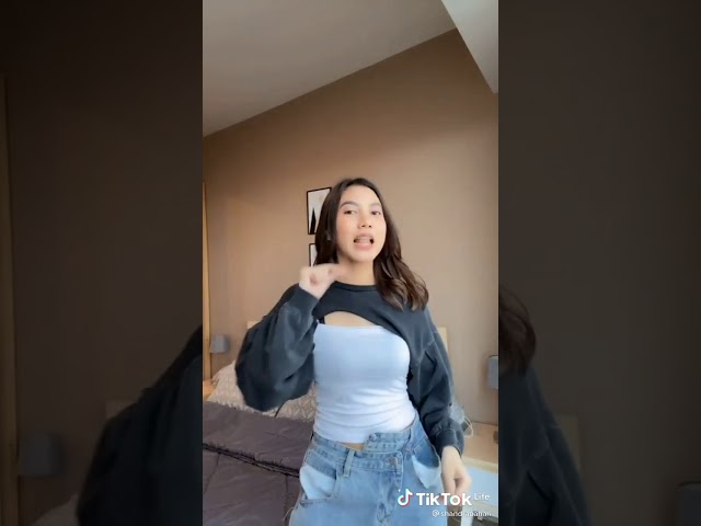 Tik tok Viral || Sandra Bahari class=