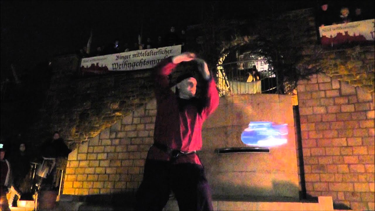 Bingen 2015 - The Burning Dragons - Feuershow - YouTube 6669Tweety
