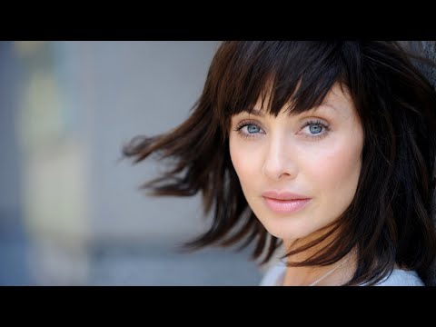 40 Beautiful Pictures Of Natalie Imbruglia 2022 - 2023 (Singer, Songwriter, Actress)