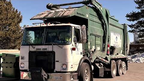 AutoCar WX & Peterbilt 520 McNeilus Front Loader