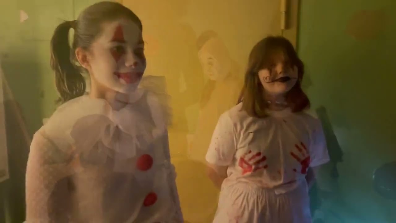 Spoku ballīte Ulbrokas vidusskolā 2023