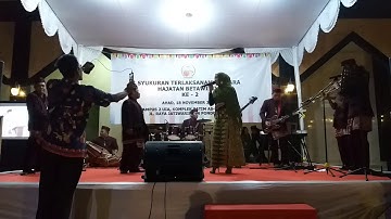 Hujan Gerimis  -D