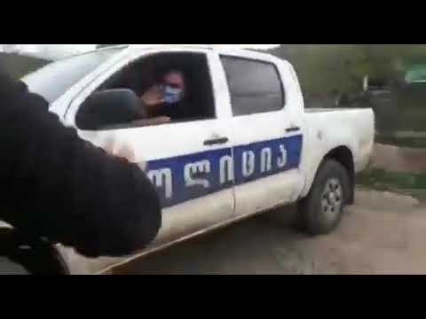 ბოლნისში აზერბაიჯანელები ექიმებს და პოლიციელებს ფიზიკურად და სიტყვიერად გაუსწორდნენ