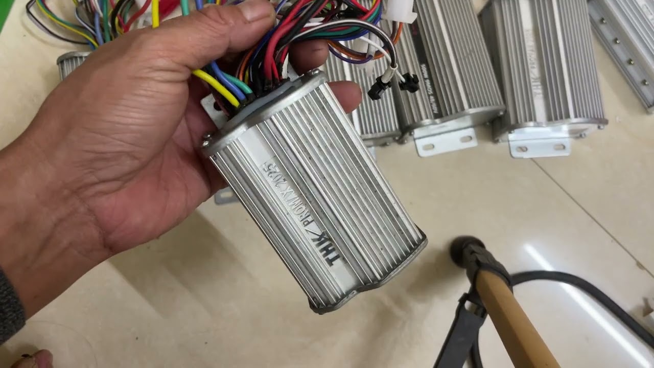 ANH EM THỢ LƯU Ý;IC XE ĐIỆN KO LỖI XIN KIỂM TRA KỸ RỒI MỚI BÁO BẢO HÀNH ĐTZALO 0977522631