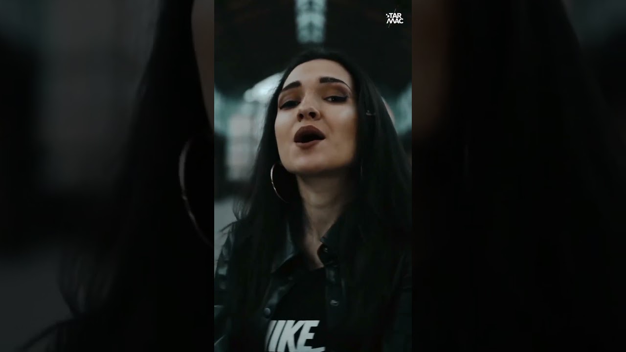 Throwback quand j’ai sorti « Party » en collab avec 