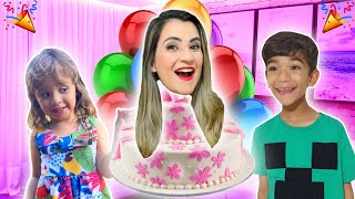 FIZEMOS UMA FESTA DE ANIVERSÁRIO SURPRESA PARA A MAMÃE ROCHA COM BOLO DE MORANGO