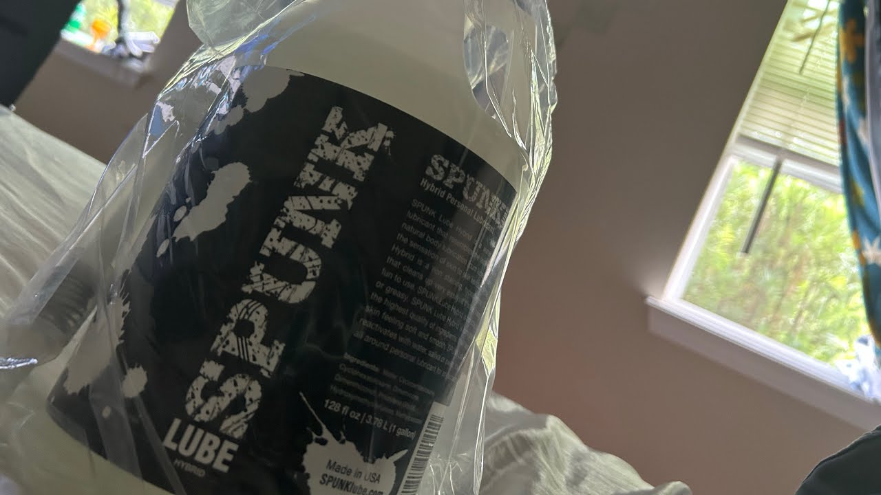 SPUNK LUBE SENT MORE STUFF - sponsor for Zoe’s podcast sent us a HUGE personal lubricant 😇😇😆