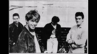 The La&#39;s   Feelin&#39; Radio (Personal Fav)