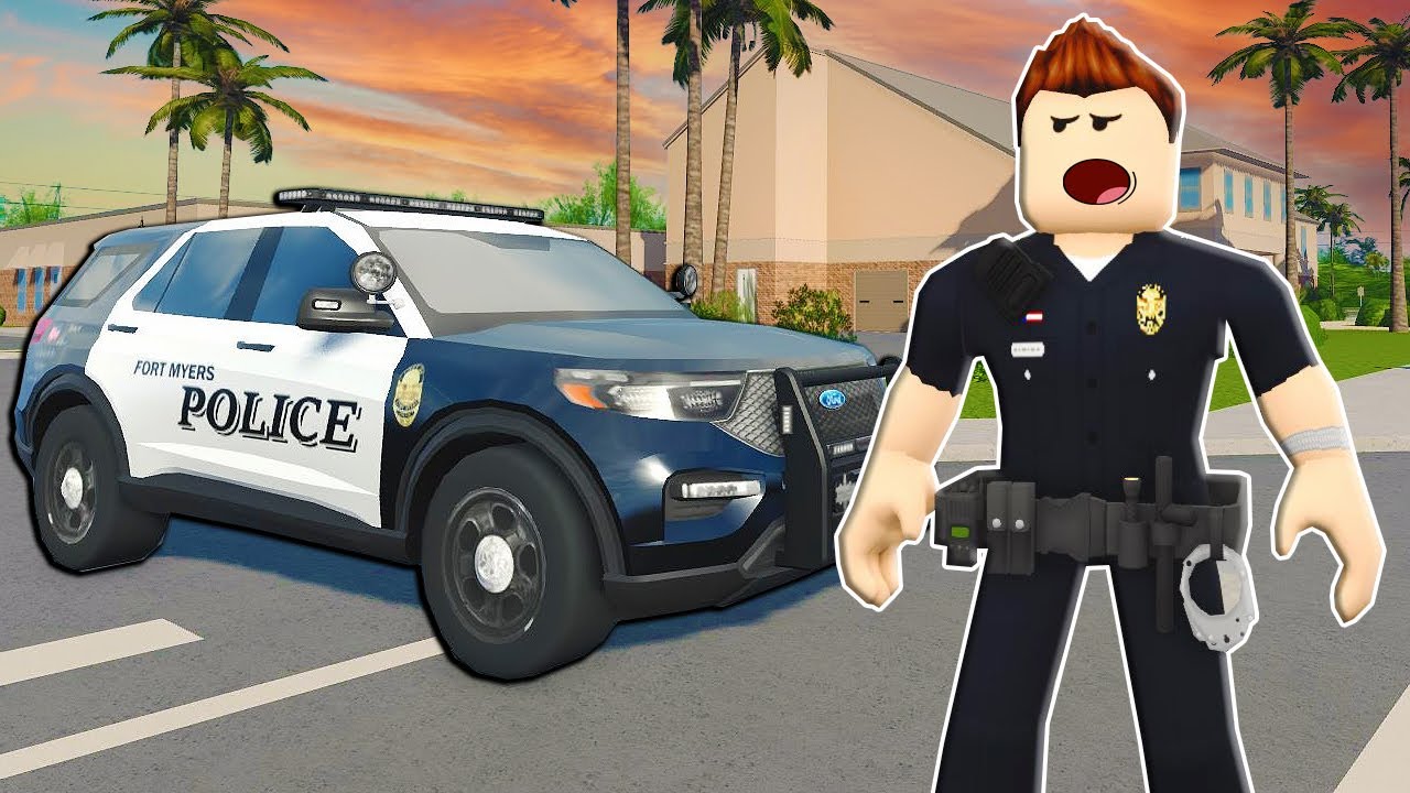 I Became a Police Officer & Got Into Trouble! (Roblox Southwest Florida ...