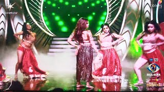 Khushi Dubey Enters Bigg Boss 19 Grand Premier Promo