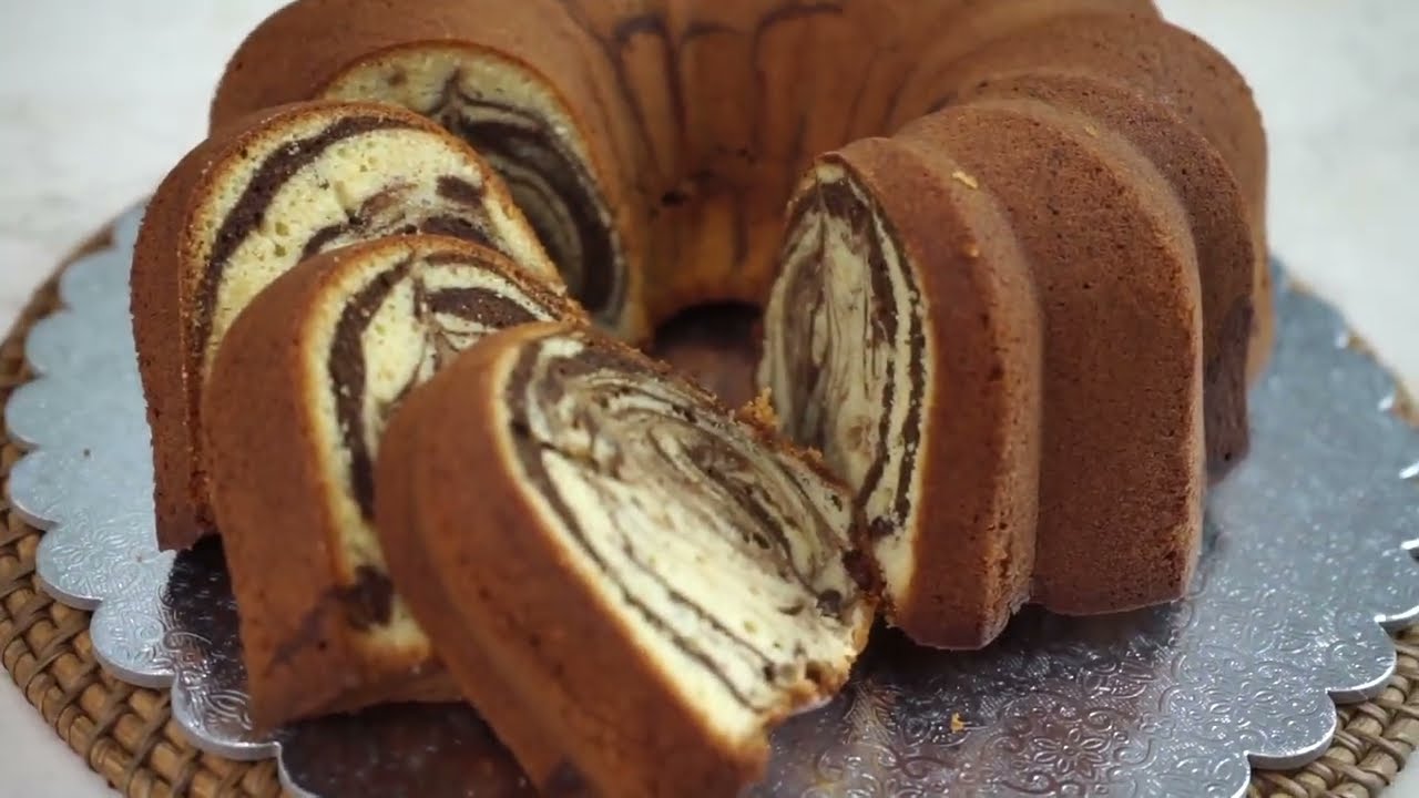 PEANUT BUTTER MARMER CAKE